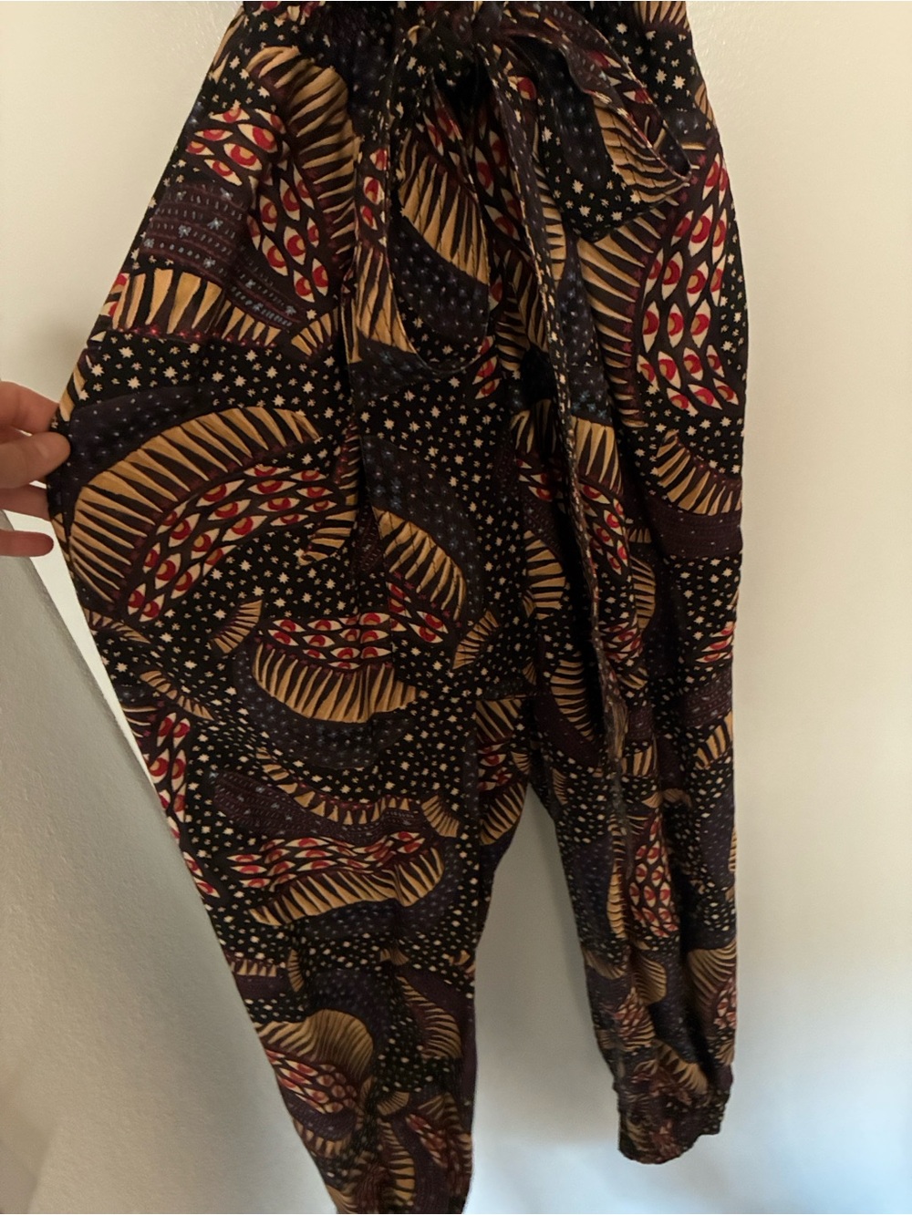 FARM Rio Jumpsuit w/Tie & Pockets Size SMALL & elastic waist/ankles - Picture 7 of 16